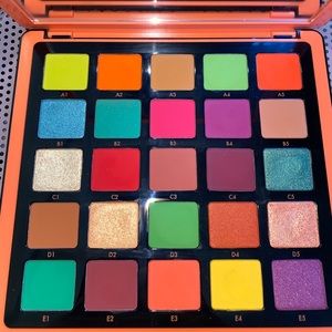 ABH NORVINA VOLUME 3 PALETTE